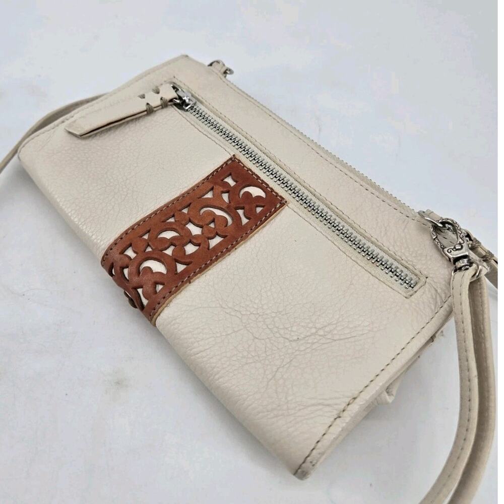 Y2K Brighton Callie Gypsy Lace Laser Cut Out Organizer Crossbody Cream Leather - Picture 6 of 12